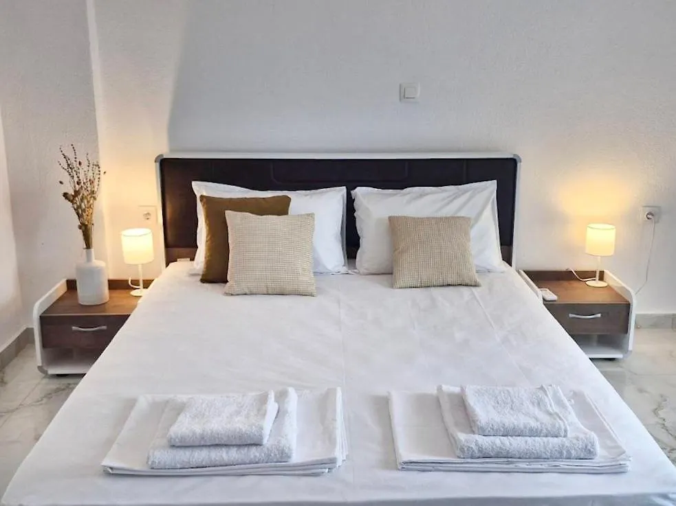 Dom wakacyjny Neroli Apartments II - 3 Bedrooms Nikiti