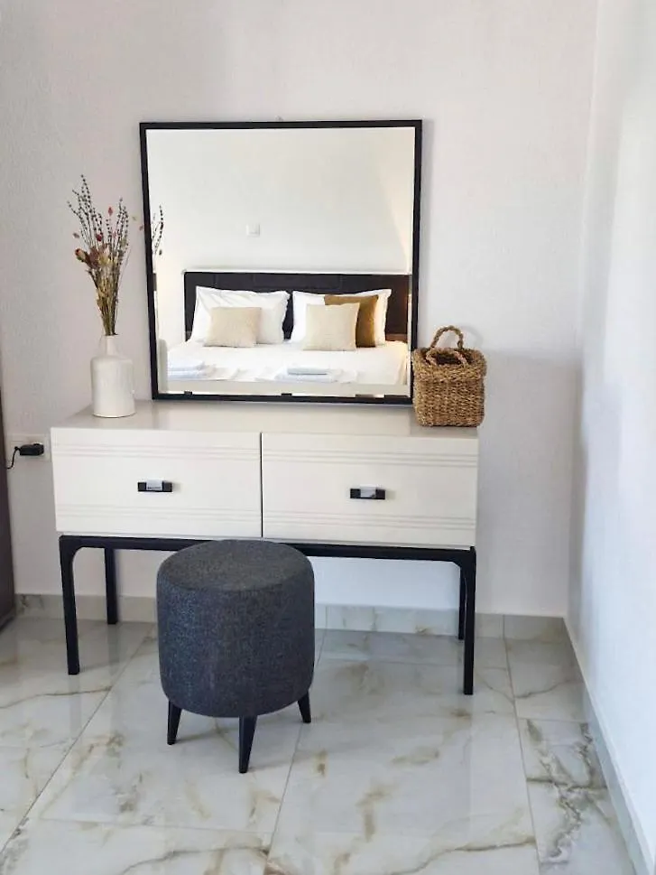 Neroli Apartments II - 3 Bedrooms Nikiti  Dom wakacyjny Nikiti (Sithonia)